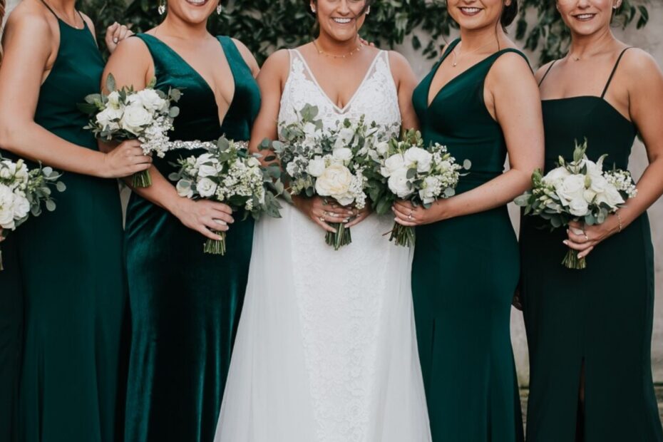 37 Hunter Green Bridesmaid Dresses Ideas Green Bridesmaid Dresses Hunter Green Bridesmaid Dress Bridesmaid Dresses