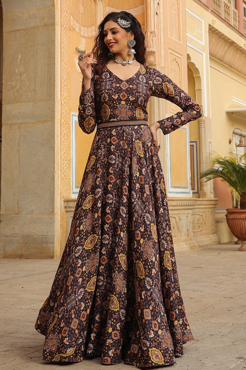 dress color brown
