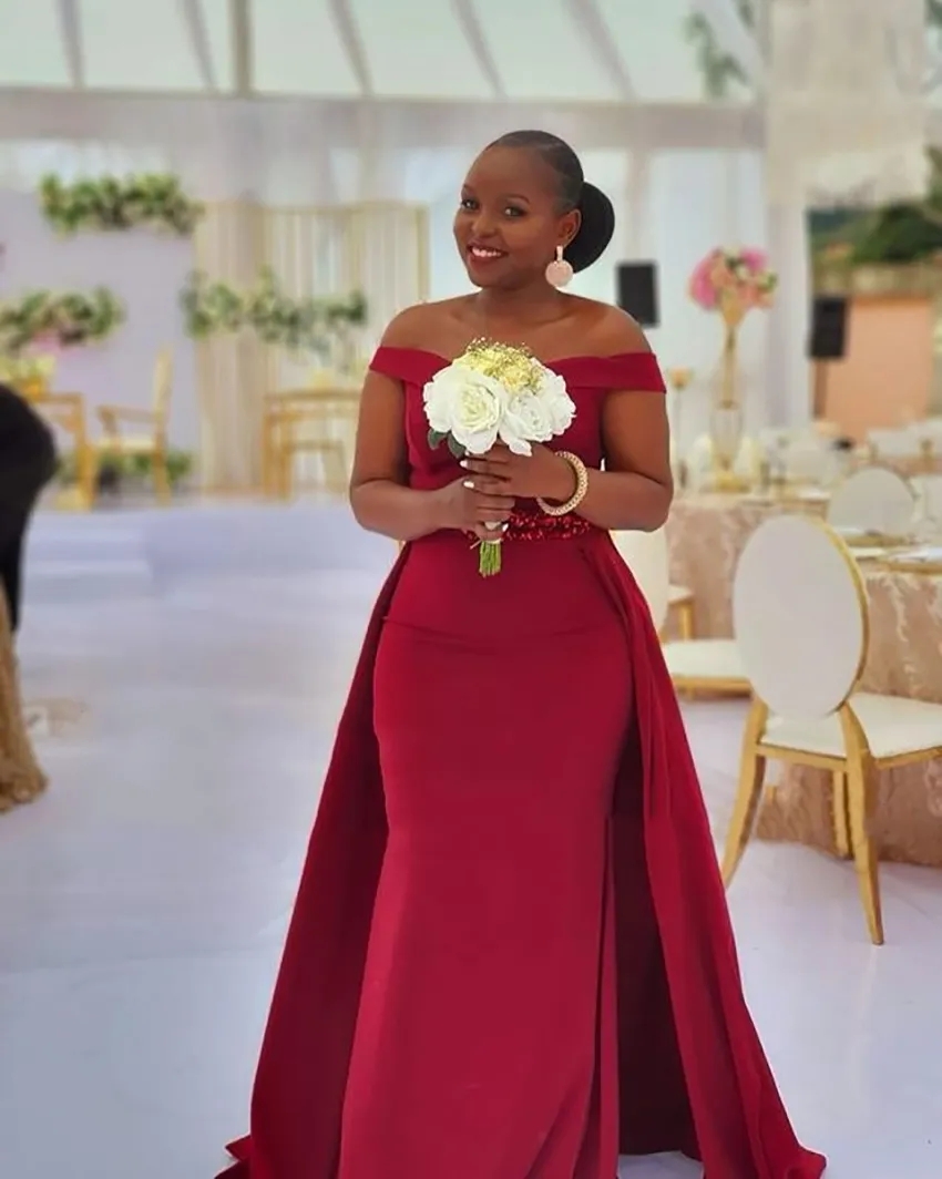 Burgundy Bridesmaid Dresses Elegant Mermaid Off Shoulder Gown With Detachable Train Long Formal Wedding Party Dress In African Inspired Sequins